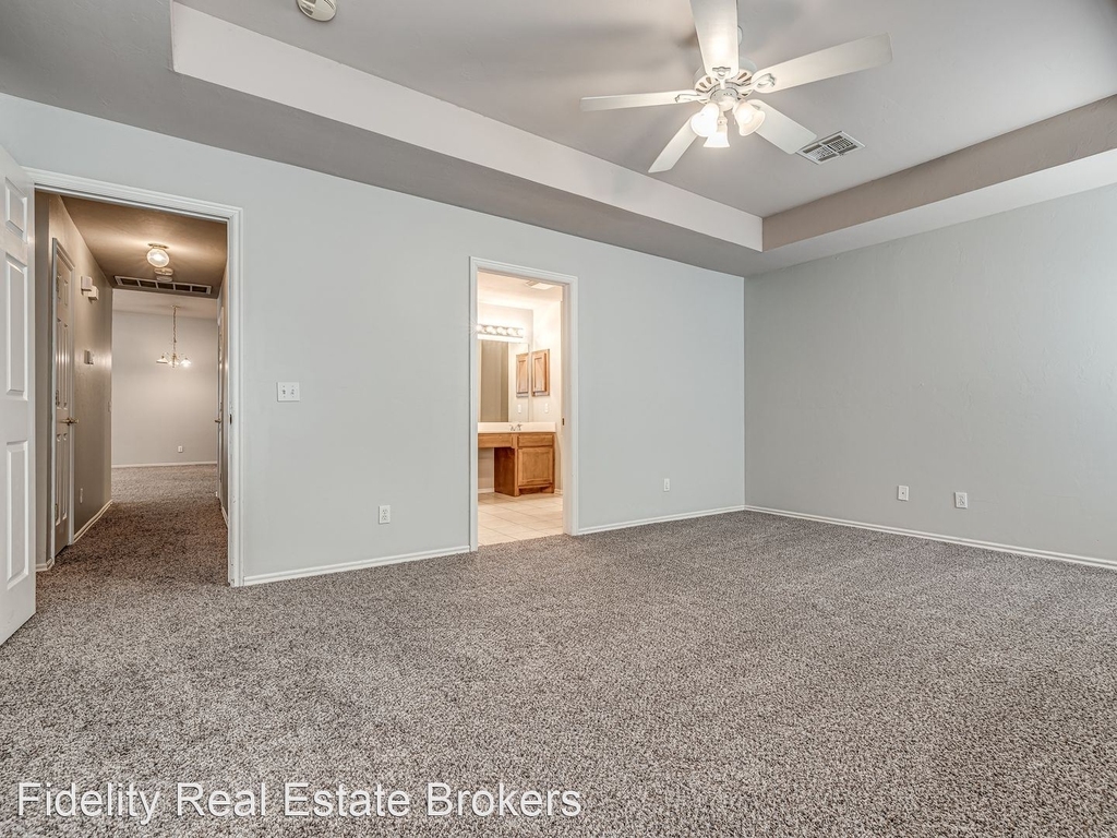 6904 Nw 134th Terr - Photo 17