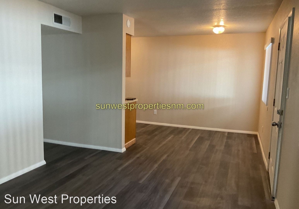 401 E. 18th St. - Photo 2