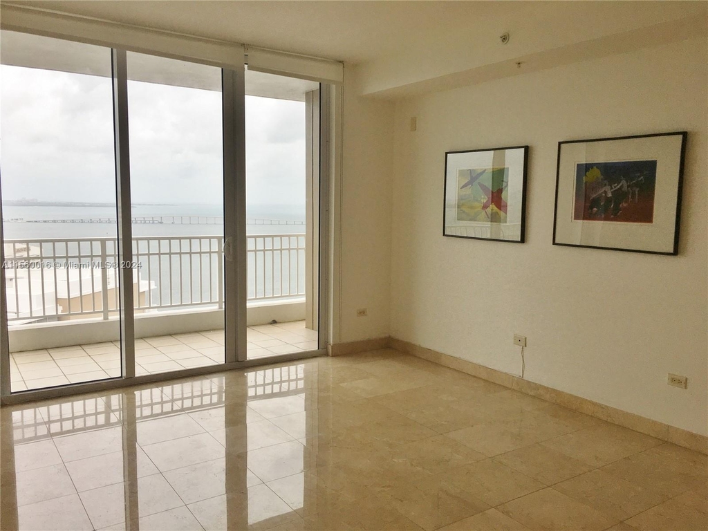 801 Brickell Key Blvd - Photo 47