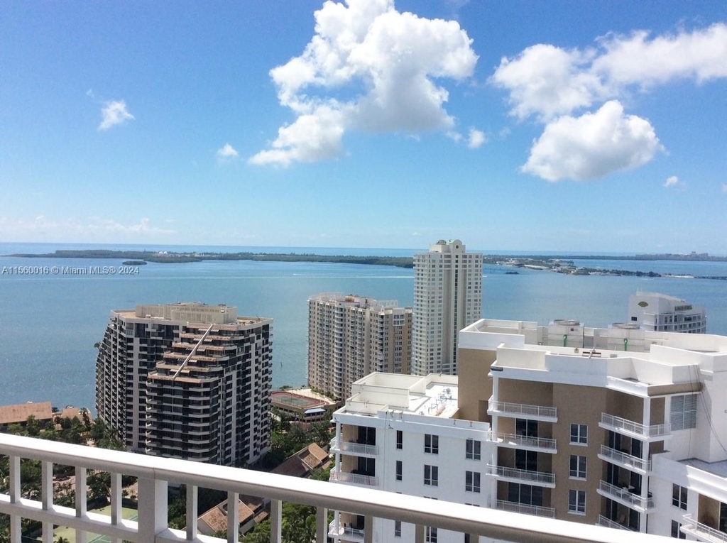 801 Brickell Key Blvd - Photo 61