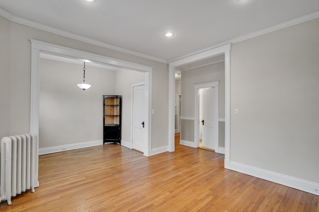 315 Allston St - Photo 3