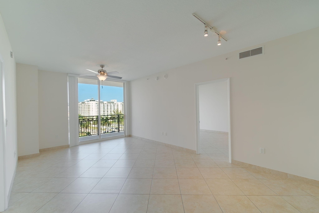 550 Okeechobee Boulevard - Photo 13