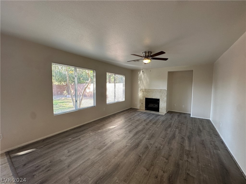 1575 Comfort Hills Street - Photo 2