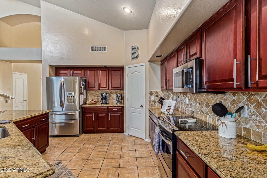 6551 S Four Peaks Place - Photo 17