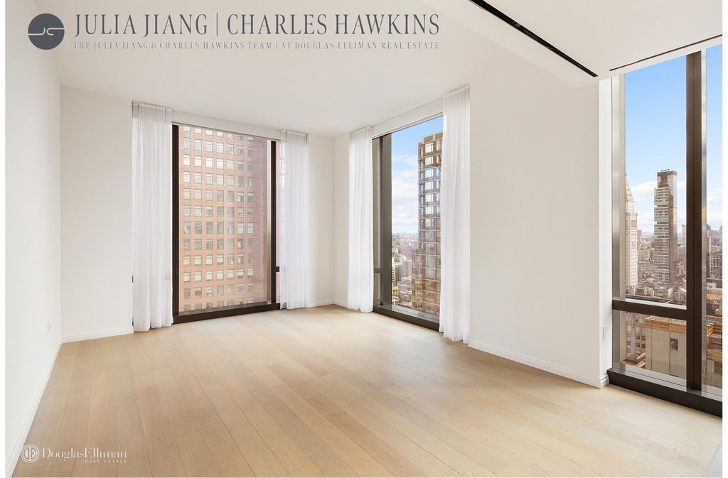 277  Fifth Ave - Photo 30