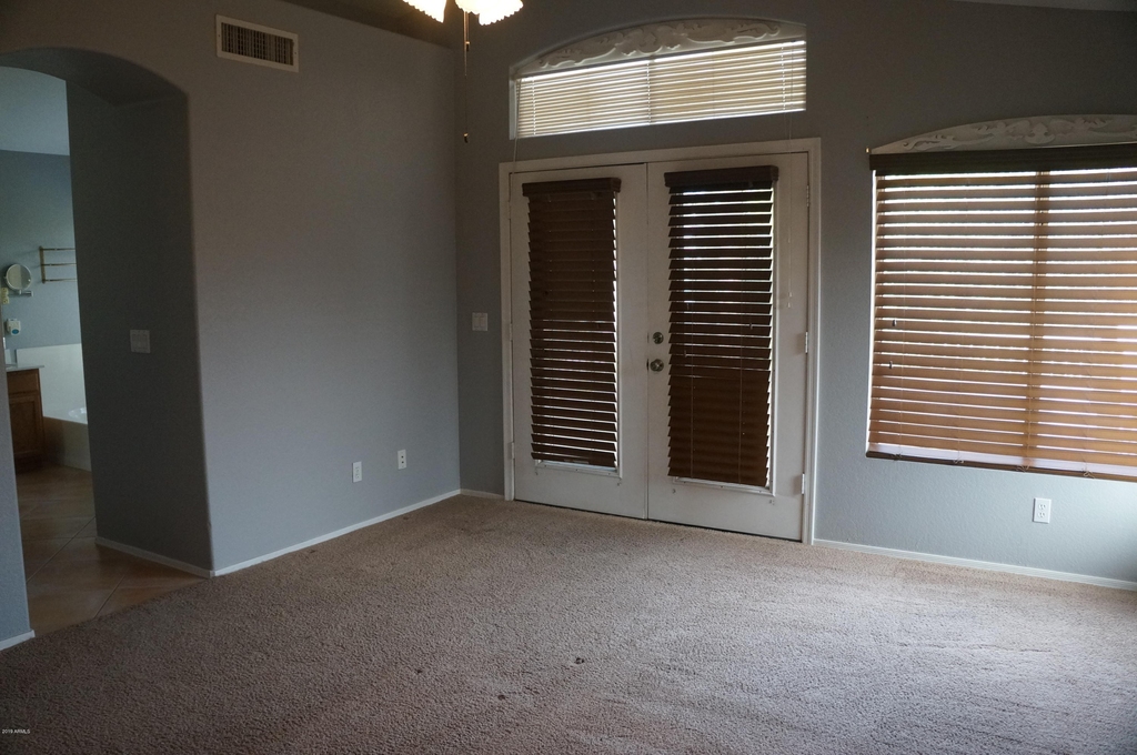 2750 W Shannon Court - Photo 21