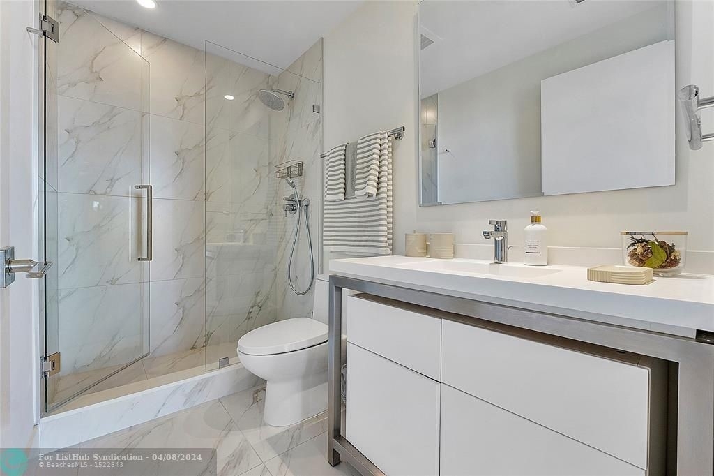 2000 Metropica Way - Photo 14