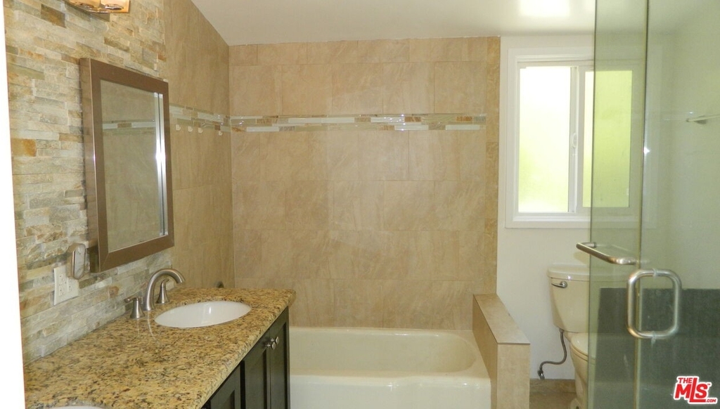 4627 Presidio Dr - Photo 42