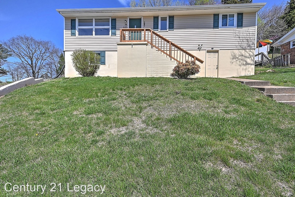 580 Bays View Rd - Photo 1