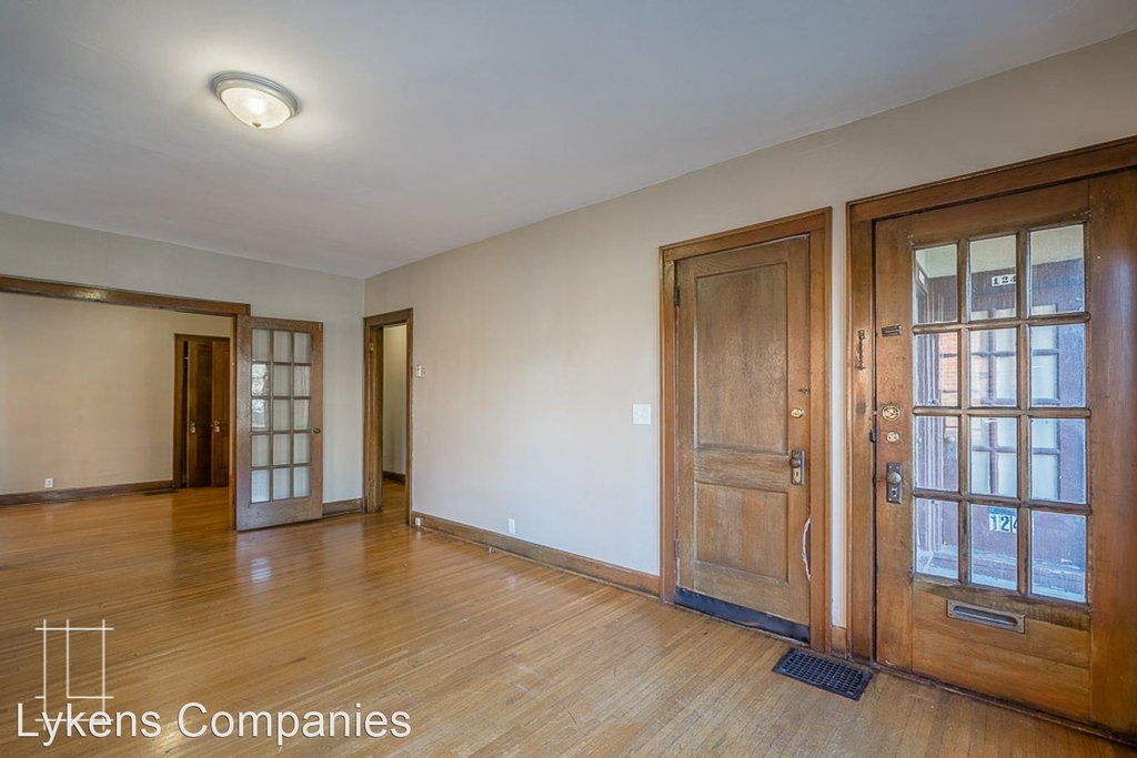 1248 Neil Ave. - Photo 2