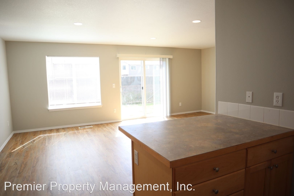 10509 Ne 63rd Street - Photo 6