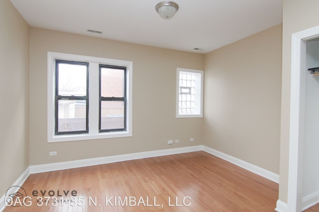 3731 N Kimball Ave - Photo 2