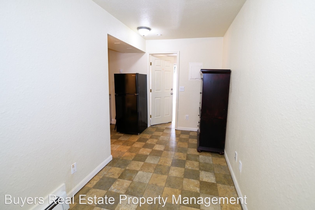 8540 Golden Street - Photo 3