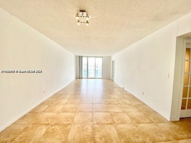 19380 Collins Ave - Photo 7