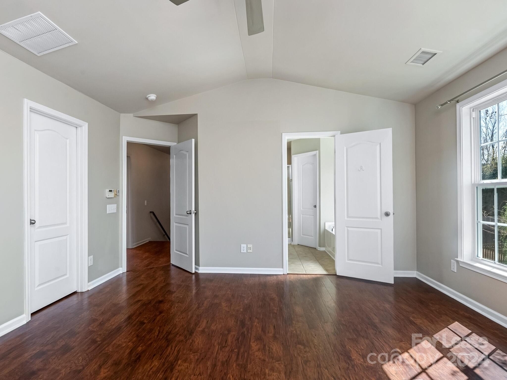 8305 Cutters Spring Drive - Photo 15