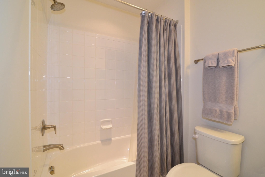 22531 Cambridgeport Square - Photo 28