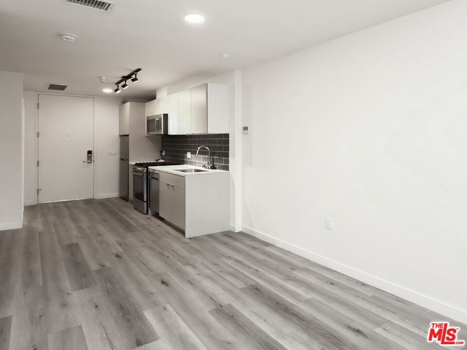 1530 Cassil Pl - Photo 22