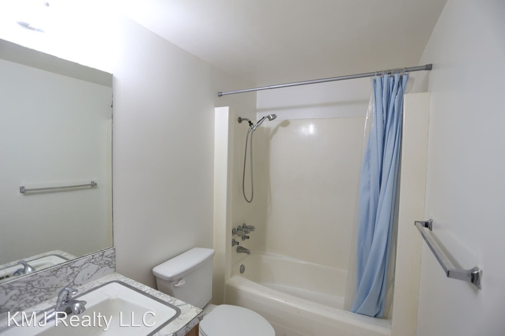 222 Liliuokalani Avenue, #1204 - Photo 18