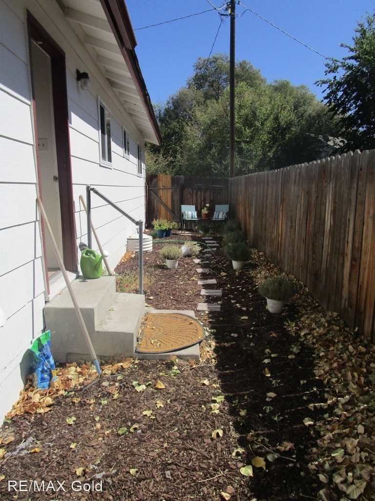 1007 10th Street - Photo 11