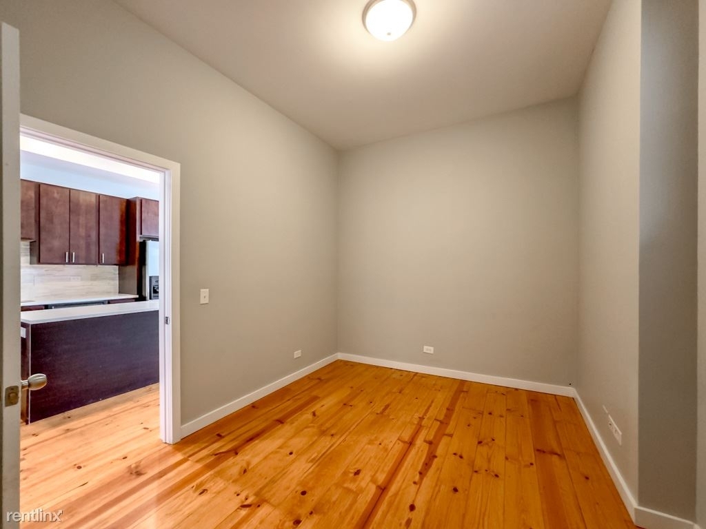 3950 N. Ashland, Unit 9 - Photo 7