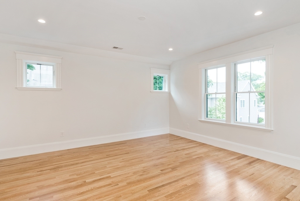 307 Lexington Street - Photo 12