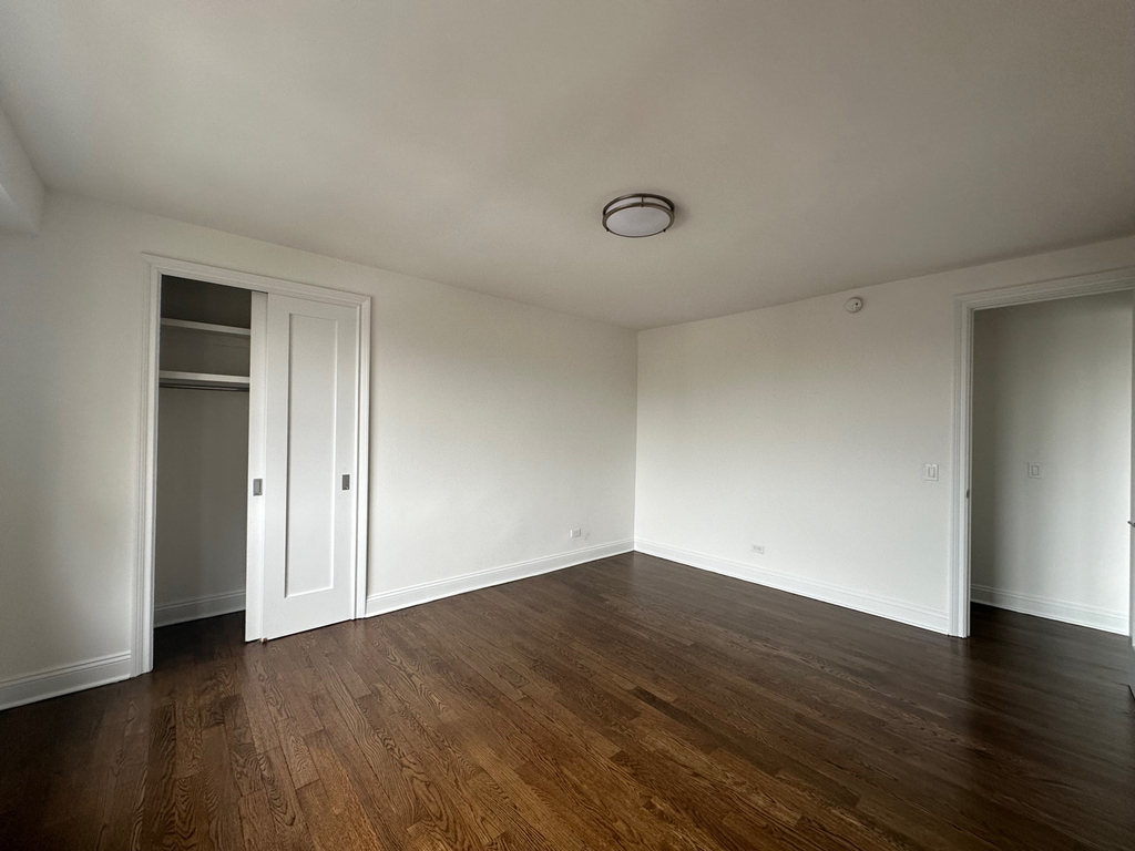 145 East 16th Street - Photo 14