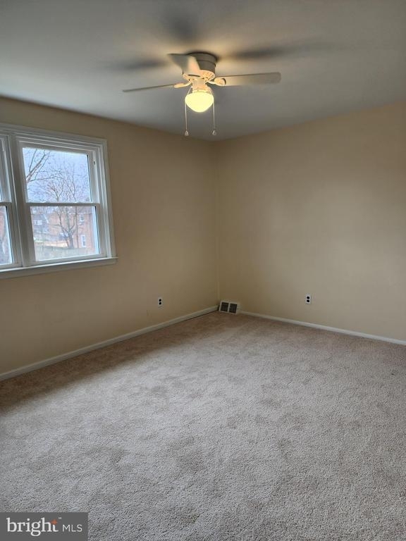 3033 W Court Ave - Photo 23