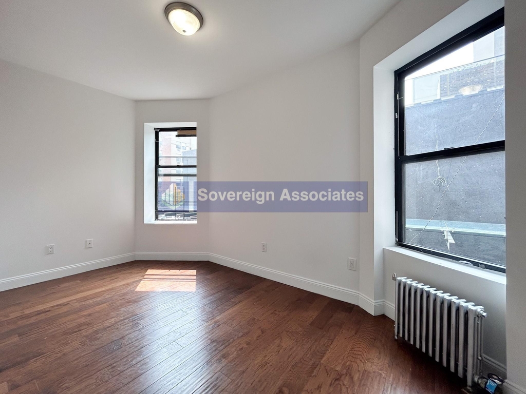 285 Saint Nicholas Avenue - Photo 2