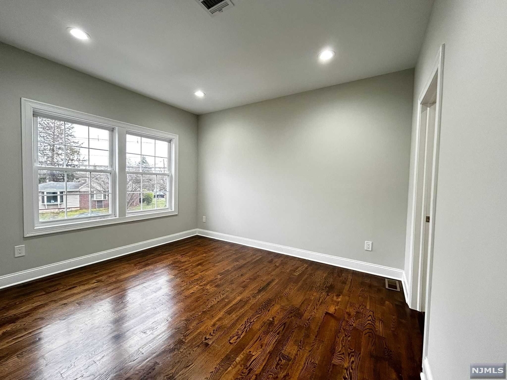 210 South Prospect Avenue - Photo 11