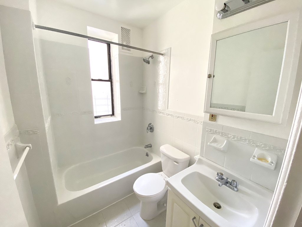 605 West 144th Street - Photo 4