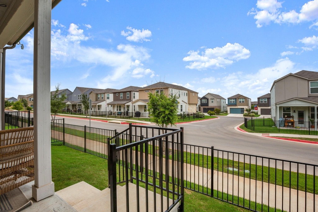 7400 Travertine Spring Dr - Photo 26