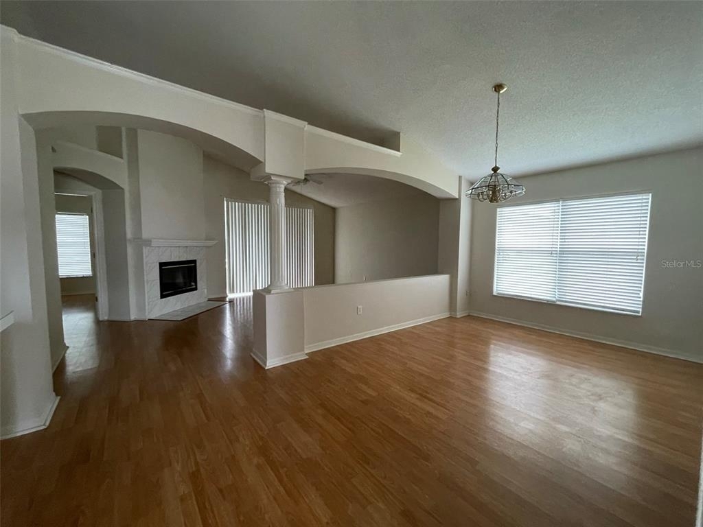 922 Brightview Drive - Photo 2