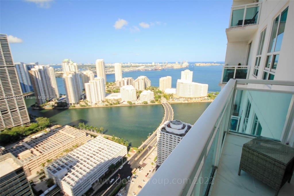 950 Brickell Bay Dr - Photo 24