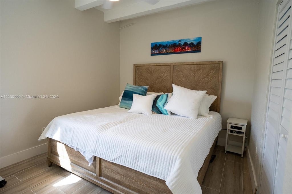 1390 Ocean Dr - Photo 15