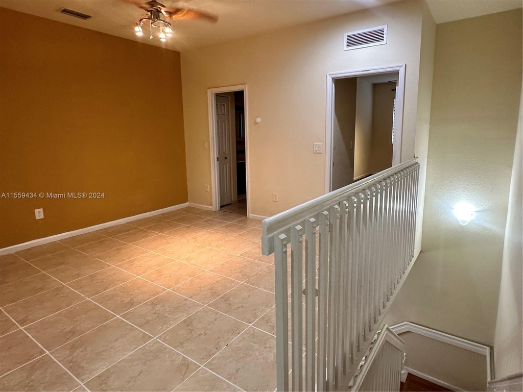 3011 Nw 30th Ter - Photo 11