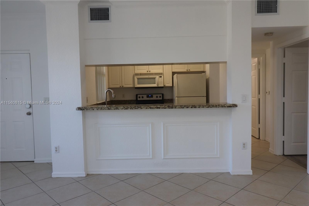 6582 W Sample Rd - Photo 11