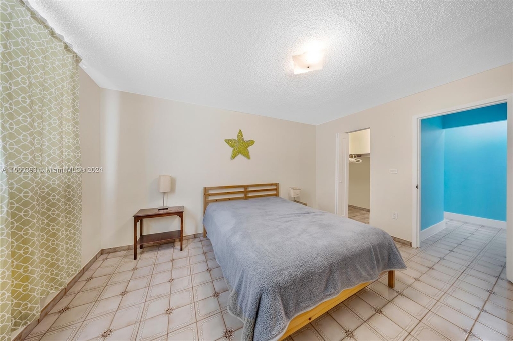 720 Collins Ave - Photo 20