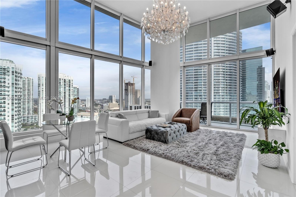 475 Brickell Ave - Photo 5