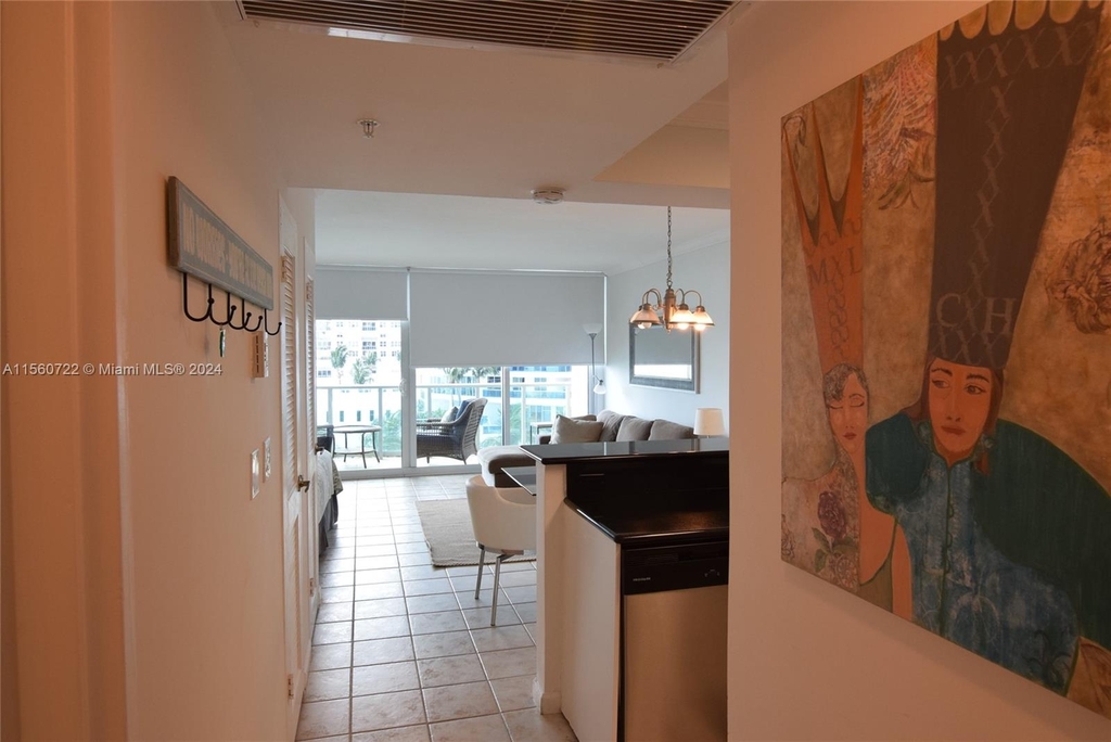 2501 S Ocean Dr - Photo 1