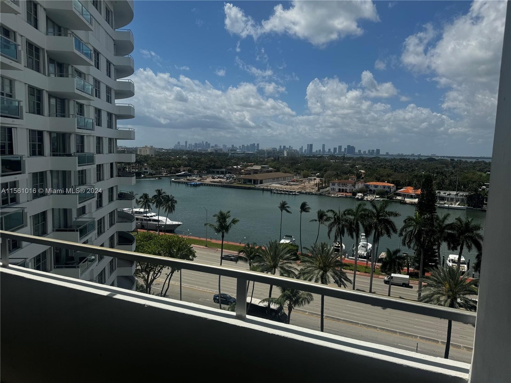 5161 Collins Ave - Photo 1