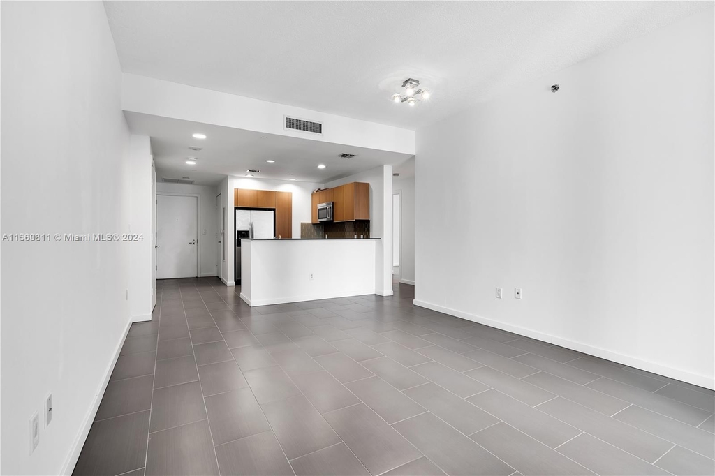 1060 Brickell Ave - Photo 7