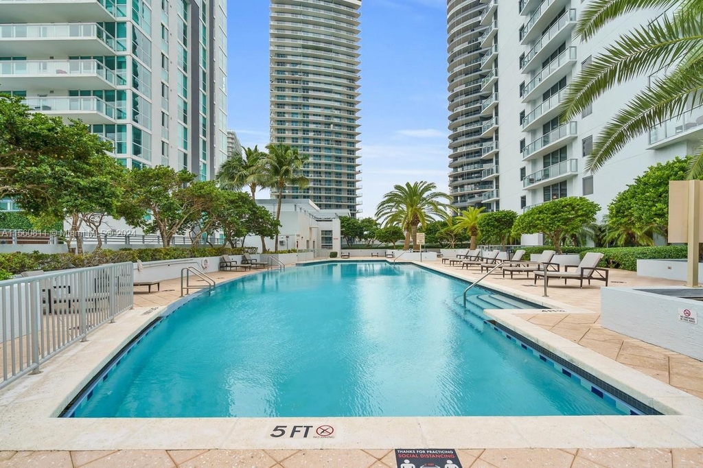 1060 Brickell Ave - Photo 0