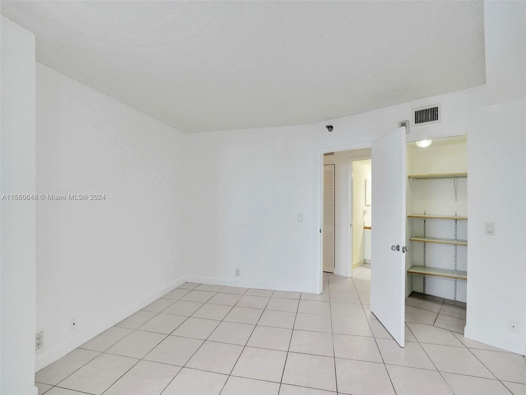 3400 192nd St - Photo 26