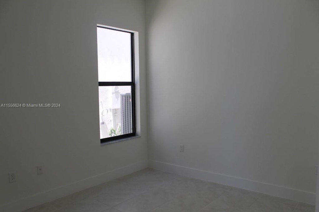 3466 W 97 St - Photo 7