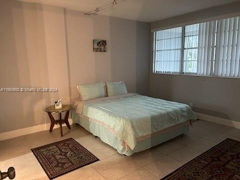 1333 E Hallandale Beach Blvd - Photo 5