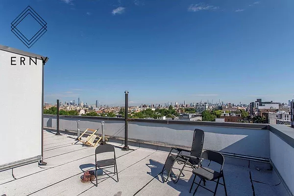 650 Marcy Avenue - Photo 8