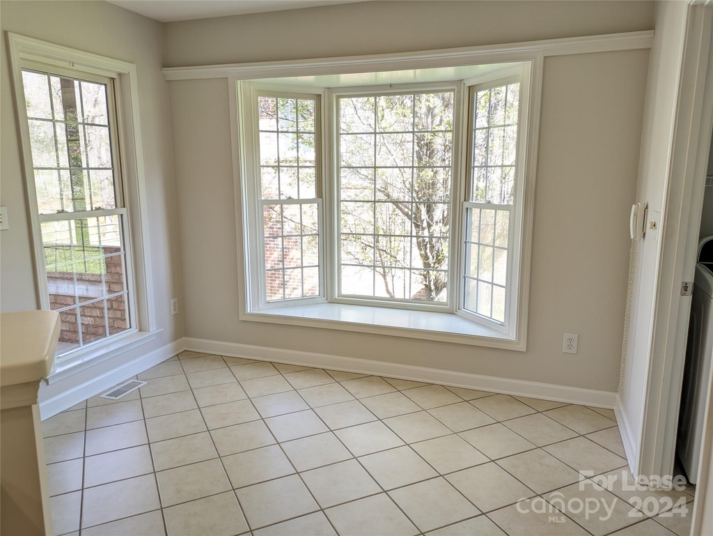 245 River Birch Circle - Photo 10