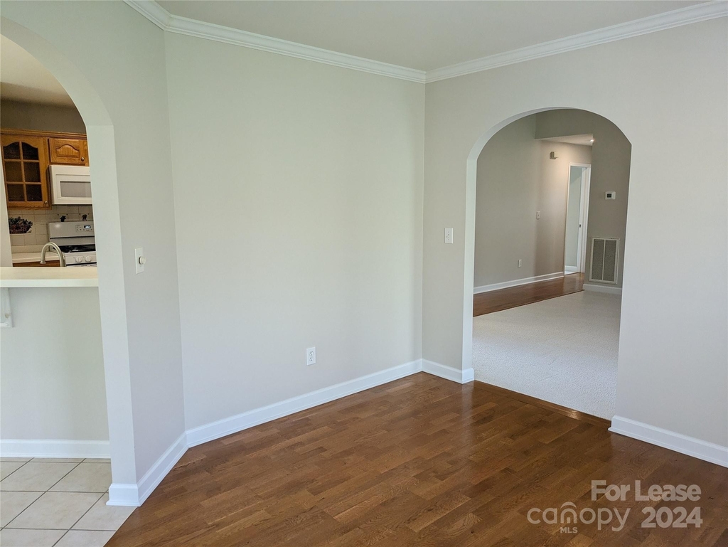 245 River Birch Circle - Photo 11