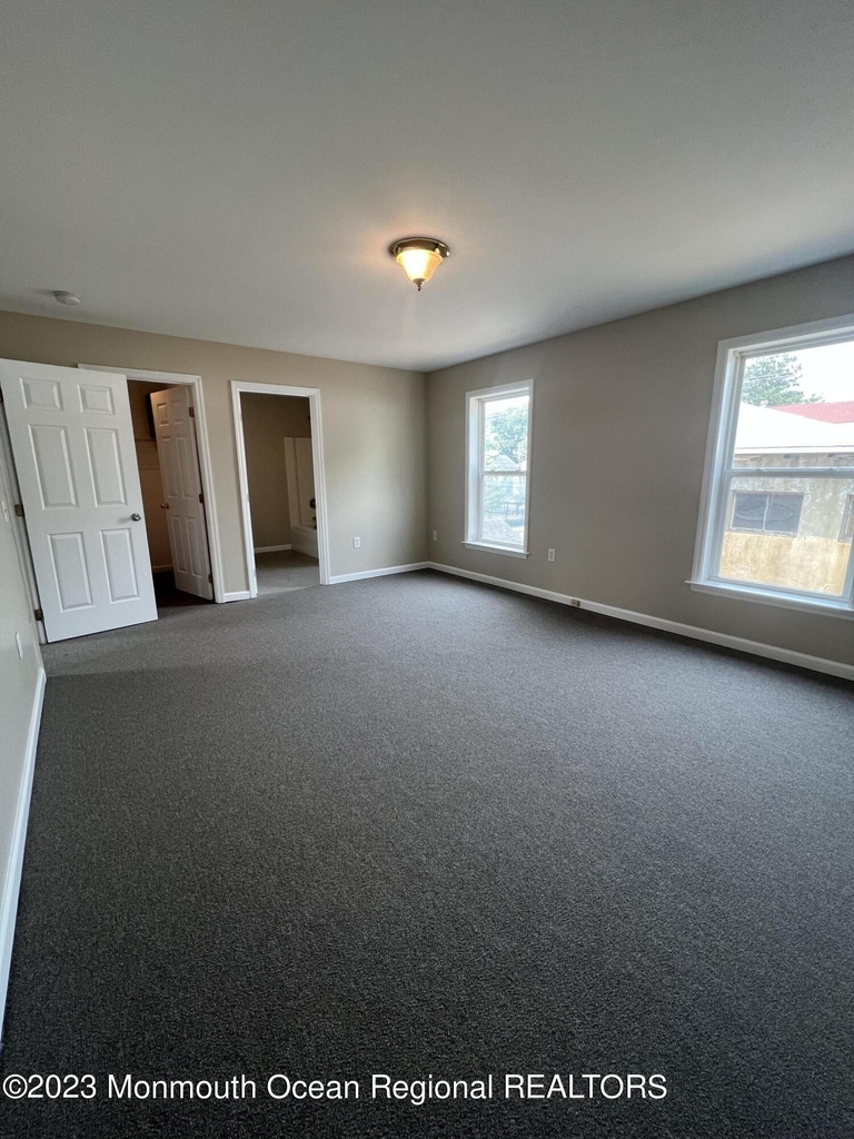 1317 Washington Avenue - Photo 25