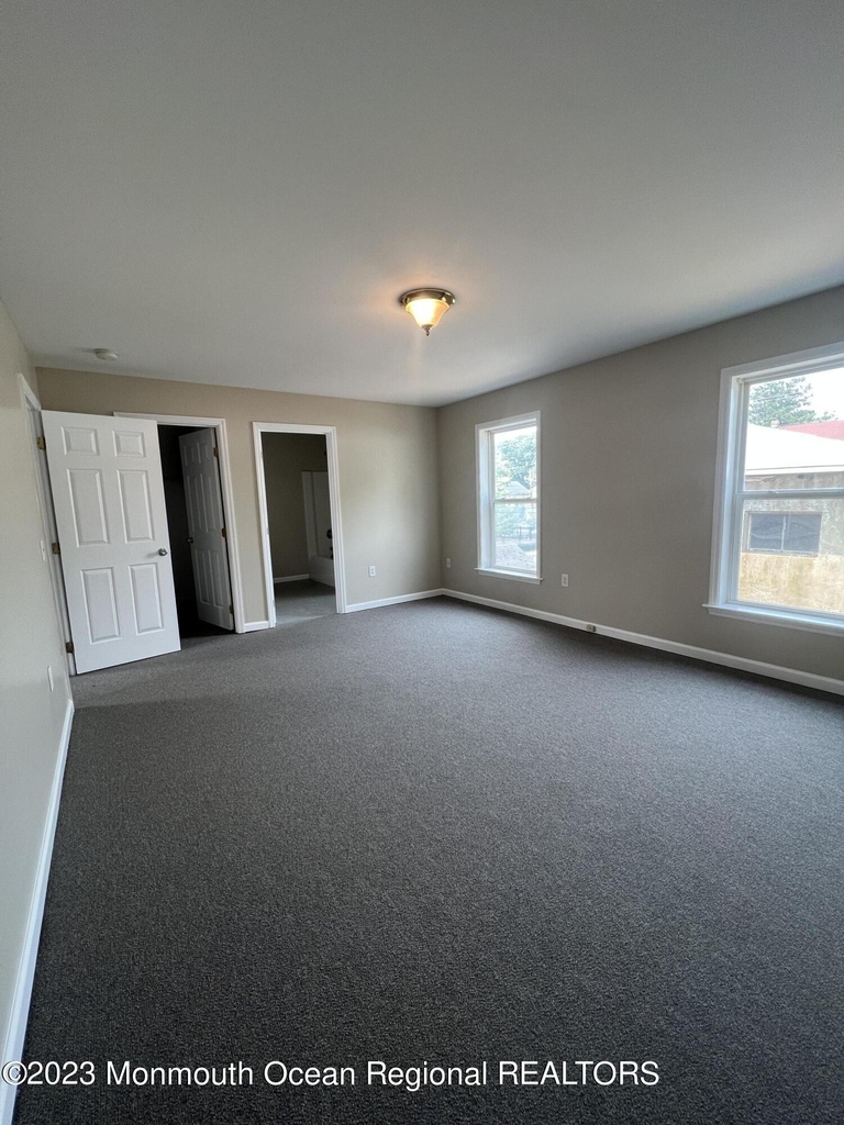 1317 Washington Avenue - Photo 21